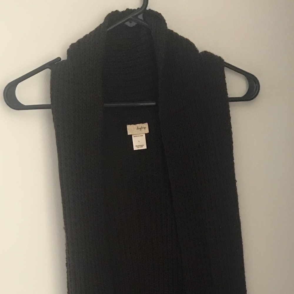Sweater vest